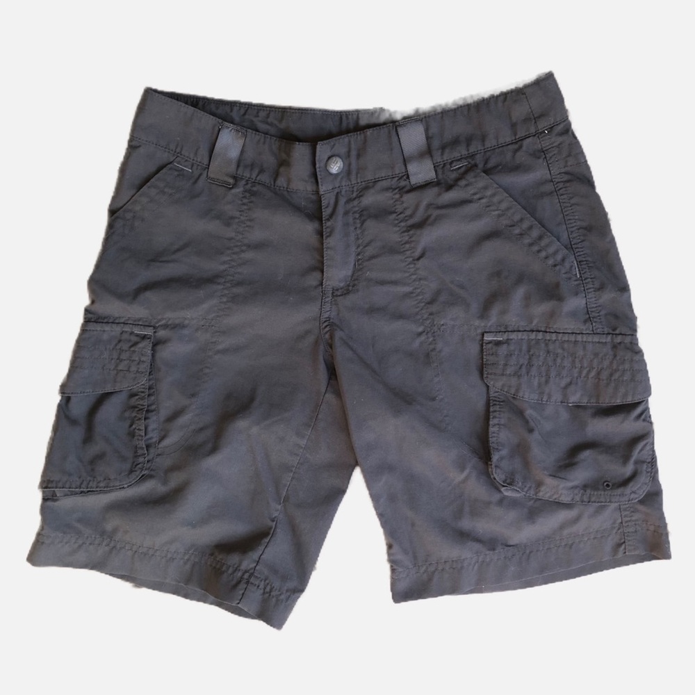Colombia Women’s Bermuda Hiking Cargo Shorts in Black 9'' Inseam